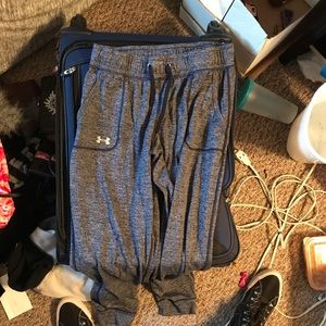 Under armor pants